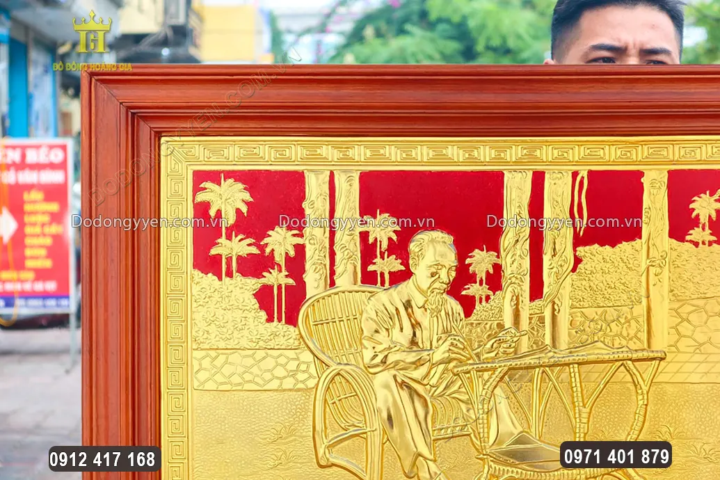 Khung tranh bằng gỗ tự nhi&ecirc;n được phun phủ m&agrave;u c&aacute;nh gi&aacute;n
